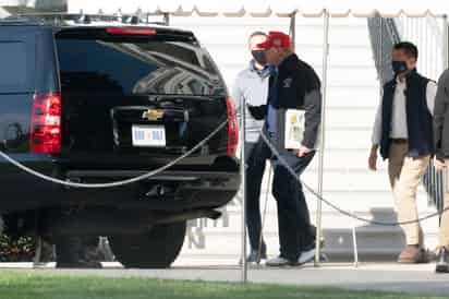 Donald Trump, instó este sábado al Congreso a que apruebe un nuevo paquete de estímulo de la economía 'grande y centrado' para frenar el deterioro causado por la pandemia. (EFE)