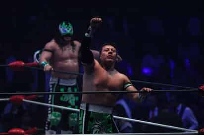 Último Guerrero y Euforia solían compartir la esquina, pero esta noche estarán frente a frente en la catedral de la lucha libre mexicana. (ESPECIAL)