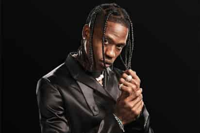 El rapero estadounidense Travis Scott ganaría este 2020 la suma de 100 millones de dólares de acuerdo a reportes de Forbes. (ESPECIAL) 