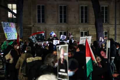Personas se manifiestan en Egipto contra Al Sisi. (EFE) 