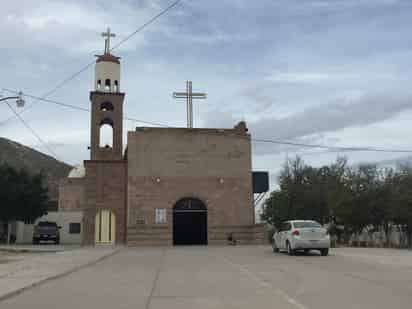 Se realizaron algunas adecuaciones al interior del templo de Nuestra Señora de Guadalupe en Lerdo para recibir a los fieles.