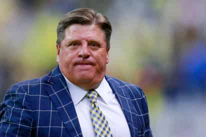 Tras la eliminación del América en la Liga de Campeones de la Concacaf, Miguel Herrera fue despedido como director técnico de las Águilas. (ARCHIVO)