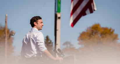 El demócrata Jon Ossoff ganó la segunda vuelta en las elecciones para un escaño por el estado de Georgia en el Senado federal. (ESPECIAL) 