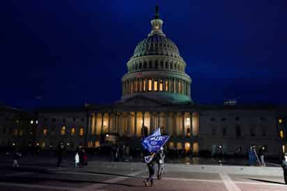 El toque de queda comenzó este miércoles a las 18:00 (23:00 GMT) en la ciudad de Washington (AGENCIAS) 