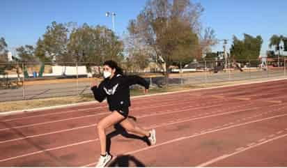 De lunes a viernes, de 8:00 a 10:00 horas y sábados de 9:00 a 11:00 horas, realizan sus entrenamientos en la UDT.