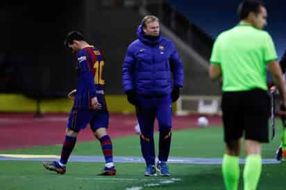 Lionel Messi sufrió su primera expulsión con el Barcelona en la final por la Supercopa de España el domingo ante Athletic de Bilbao. (AP)