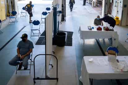 El 'estado del sol' es el de mayor incidencia de la nueva cepa, con 46 casos de los 122 en el país. (AP) 