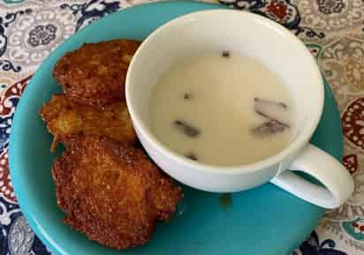 La comida y las bebidas son resultado de una transformación cultural de años en los que las recetas originales se van modificando para que sigan existiendo en la actualidad. (Instagram @silviabee510)