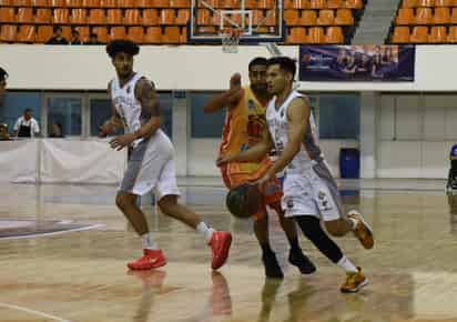 En un gran paso para el baloncesto mexicano, días atrás se firmó el convenio de colaboración entre las tres ligas de basquetbol profesional más importantes de nuestro país: Liga de Básquetbol Estatal de Chihuahua (LBE), la Liga Nacional de Baloncesto Profesional (LNBP) y el Circuito de Basquetbol de la Costa del Pacifico (Cibacopa). (CORTESÍA)