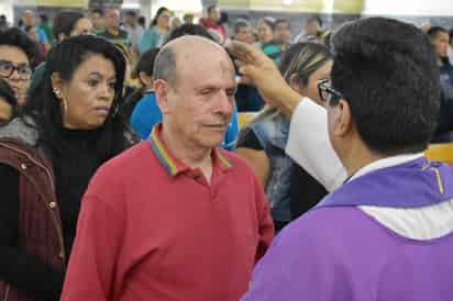 Con el Miércoles de Ceniza inicia la temporada de Cuaresma, que marca la etapa previa a la Semana Santa y donde se empieza a preparar durante 40 días a los cristianos para la Pascua: pasión, muerte y resurrección de Jesús.

(ARCHIVO)