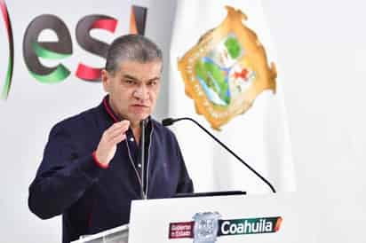 El gobernador de Coahuila, Miguel Ángel Riquelme, declaró que el reto además de atender la contingencia sanitaria provocada por el COVID-19, ha sido respaldar al empresariado en el estado para que permaneciera en actividad y conservara las fuentes de empleo. (EL SIGLO DE TORREÓN)