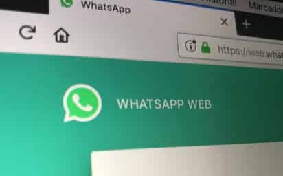 Debido a la demanda de los usuarios que buscan recursos para comunicarse a través de videollamadas, WhatsApp implementa dicha función con su versión web a través de Messenger (ESPECIAL)