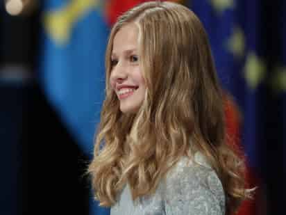La Casa Real española, mediante un comunicado, dio a conocer que la princesa Leonor, de 15 años, será ingresada en un internado donde estudiará dos años. Se trata del UWC Atlantic College de Gales, ubicado en Reino Unido, y se planea que comience a finales de agosto y primeros días de septiembre. (Especial)