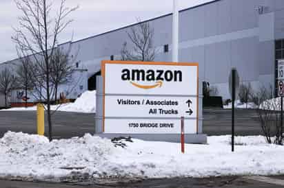 La fiscal general del estado de Nueva York, Letitia James, demandó este miércoles a Amazon por no tomar medidas suficientes para proteger a sus trabajadores, especialmente durante los peores momentos de la pandemia del coronavirus. (ARCHIVO)