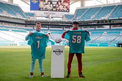 Saúl 'Canelo' Álvarez y Avni Yildirim se enfrentarán este sábado en el Hard Rock Stadium en Miami. (CORTESÍA CANELO)