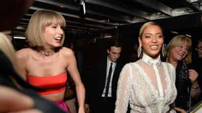 Beyoncé y Taylor Swift, las dos grandes estrellas del mundo musical, se batirán en duelo como favoritas de los premios Grammy, que celebran este domingo una gala adaptada a la pandemia con el objetivo de elevar los ánimos tras un año nefasto para la industria musical.  (ESPECIAL) 
