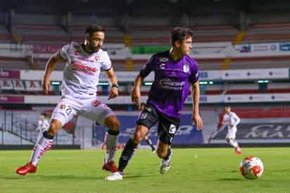 Los Xolos, que tienen una racha de cinco juegos sin ganar, se miden en casa al Querétaro, que no ha sumado de visitante. (ARCHIVO)