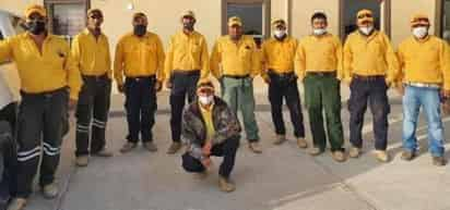 Reconocen al grupo de combatientes de incendios que radican en el ejido Jaboncillos Grandes.