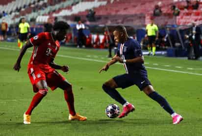 Bayern Múnich y PSG se miden en Alemania, en el partido de ida de los cuartos de final; en agosto de 2020 chocaron en la final de la Champions. (EFE)