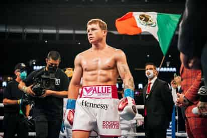 Saúl “Canelo” Álvarez podrá recibir más de 80 mil aficionados para su próxima pelea en uno de los estadios más grandes de Estados Unidos. (ESPECIAL)
