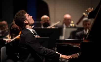 El ruso Valentin Malinin ha ganado el 62 Premio 'Jaén' de Piano, uno de los más antiguos que se celebran en España, cuya final se ha celebrado en el teatro Infanta Leonor de la capital jiennense. (Especial) 