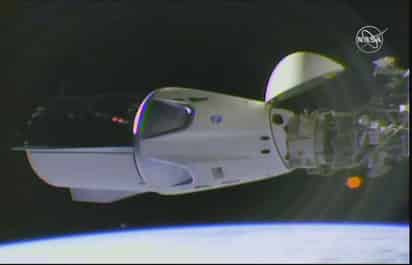Por primera vez, la NASA va a usar un cohete y una cápsula reciclados de la empresa SpaceX para llevar a astronautas a la Estación Internacional Espacial. (ARCHIVO)