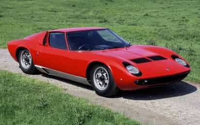 Además de poseer un diseño atractivo, el Lamborghini Miura se distinguió por ser el primer superdeportivo con motor trasero (ESPECIAL) 