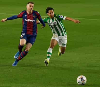 Diego Lainez está disputando su tercera temporada con el Betis. (EFE)