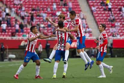 Las Chivas están de fiesta, este 8 de mayo el Guadalajara festeja 115 años de su fundación, el club que juega con mexicanos, el también llamado más popular del país. (ARCHIVO)