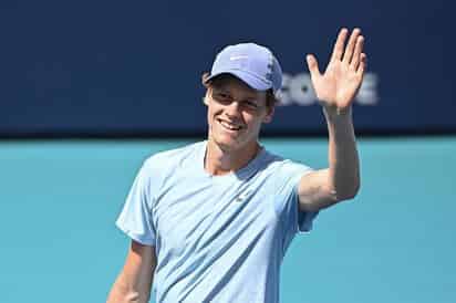 Sinner despachó 6-2, 6-4 al francés Ugo Humbert en la primera ronda del Abierto de Italia. (INSTAGRAM / @janniksin)