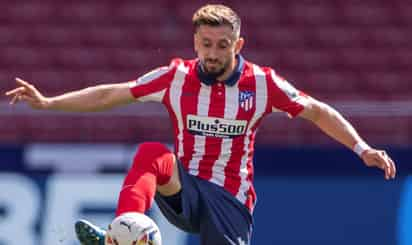 Héctor Herrera se convirtió en el cuarto mexicano en coronarse en la Liga de España, con este último título del Atlético de Madrid. (ARCHIVO)