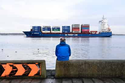 En el Diario Oficial de la Federación, del 1 de junio, se publicaron cuatro acuerdos, uno referente a la tasa aplicable del Impuesto General de Importación, el de cupos para exportar jugo de naranja, otro de cupos en general y otro más de atún. (ESPECIAL) 