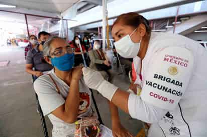 Fueron aplicadas 193 mil 84 dosis de la vacuna contra COVID-19.