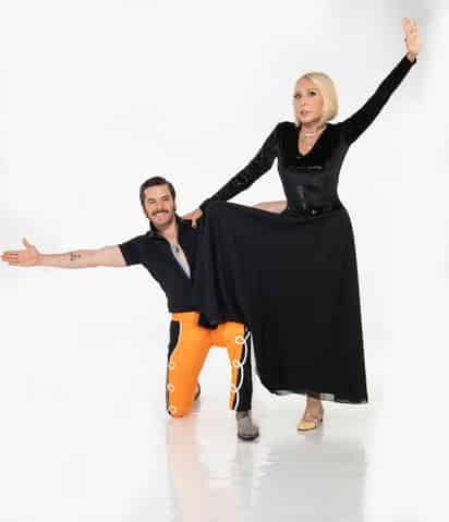 Les falló. Raúl Sandoval y Laura Bozzo ya no forman parte de Las estrellas bailan en Hoy.