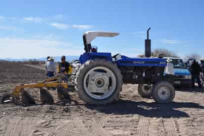 Los productores insisten en que el Gobierno federal abandonó al campo del norte del país y están en situación crítica.