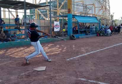 Los toleteros de ambos equipos están listos para poner a volar la bola, en una tarde que definirá a un nuevo campeón de liga. (ESPECIAL)