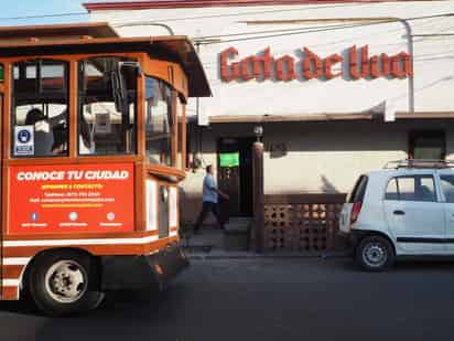 Punto de partida. El recorrido inició en la cantina Gota de Uva, lugar fundado en 1930 por la familia Alatorre.