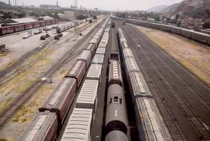 González Silva recordó que Torreón fue una ciudad que rápidamente se desarrolló gracias al paso del ferrocarril. (EL SIGLO DE TORREÓN)