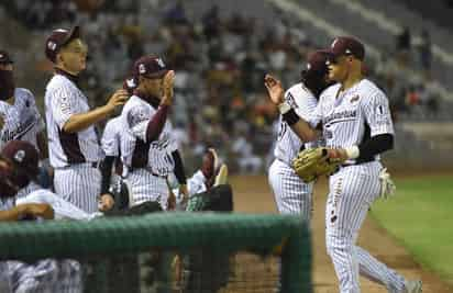 Los Algodoneros del Unión Laguna recibirán a partir de esta noche a los campeones Acereros de Monclova. (ESPECIAL)