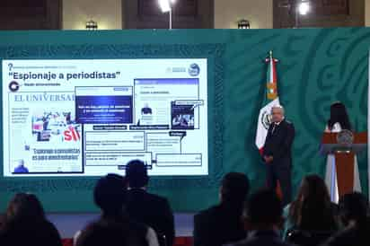 El relator de libertad de expresión de la Comisión Interamericana de Derechos Humanos, Pedro Vaca, instó al gobierno mexicano a 'reconsiderar' el bloque 'Quién es Quién en las mentiras', nuevo espacio estrenado esta semana en las mañaneras del presidente Andrés Manuel López Obrador, ya que en su opinión afecta al debate público con tácticas de señalamientos y culpabilidad que afectan a la libertad de expresión y la democracia. (ARCHIVO)