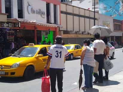 Luego de que los taxistas anunciarán que harán un paro de labores el próximo siete de julio, el alcalde de Saltillo, Manolo Jiménez, informó que se hará un diálogo con los concesionarios.