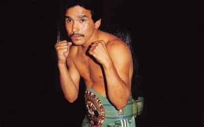 Un 9 de julio el mexicano Gilberto Román defendió su título Supermosca del Consejo Mundial de Boxeo. (ESPECIAL)