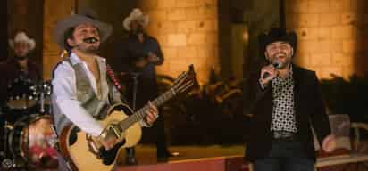 Colaboración. Los Dos Carnales siguen sacando colaboraciones; esta vez Imanol y Poncho Quezada se han unido de nueva cuenta a Gerardo Ortiz.