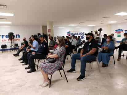 Durante este viernes se tuvo una reunión entre representantes de la Mesa Operativa del Subcomité de Salud en la Laguna y representantes de cultos y organizaciones religiosas en la región, se les reiteró la instrucción oficial de aplicar los protocolos de prevención del contagio del COVID-19, especialmente el el marco de la tercera ola de contagios y hospitalizaciones que vive el país. (ROBERTO ITURRIAGA)