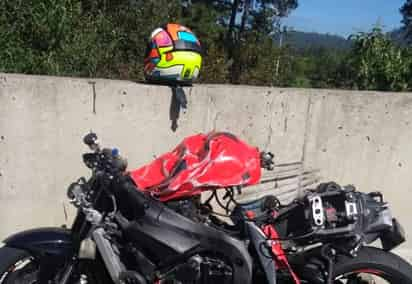 'Una porra para Anny', dijeron sus familiares al recibir el féretro con los restos de la chica biker, a quien se identificó como Anny Jael, de 23 años. (ESPECIAL)