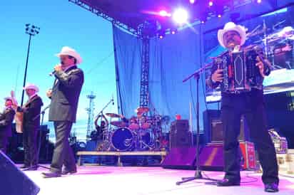 A la espera. Es cuestión de días para que la Feria de Torreón anuncie sus actividades y sus medidas sanitarias ante la pandemia de COVID-19. (ARCHIVO)