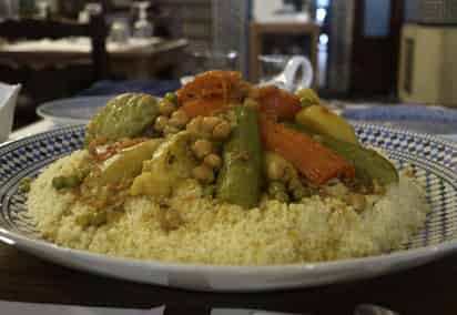 'Conocer el origen de nuestros alimentos y aprender sobre su conservación, es necesario para protegernos y evitar enfermedades gastrointestinales': Experto UM (EL SIGLO DE TORREÓN)