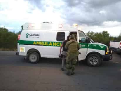 Un nuevo enfrentamiento entre elementos de seguridad estatal y un grupo de civiles armados se registró durante la tarde de este miércoles, dónde resultaron tres agentes de la Policía de Acción y Reacción (PAR) heridos por esquirlas de bala. (EL SIGLO DE TORREÓN)