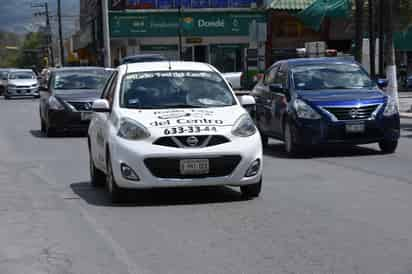 El dirigente cetemista indicó que las multas a las que se arriesgan esos transportistas piratas inician sobre los ocho mil pesos y alcanzan hasta 15 o más, además de los pagos de grúa y pensión vehicular.

