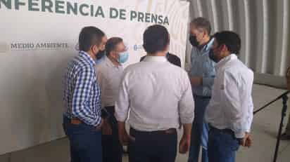 Académicos e investigadores exponen preocupación por sobreexplotación del acuífero principal de La Laguna en diálogos.